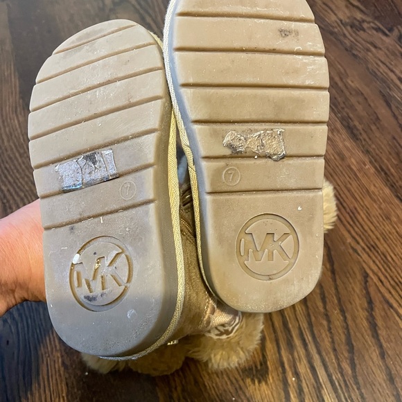 Micheal Kors boots size 7 - Picture 6 of 6